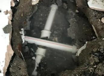 兴宁阳台漏水维修公司为您分享楼上楼下漏水怎么处理